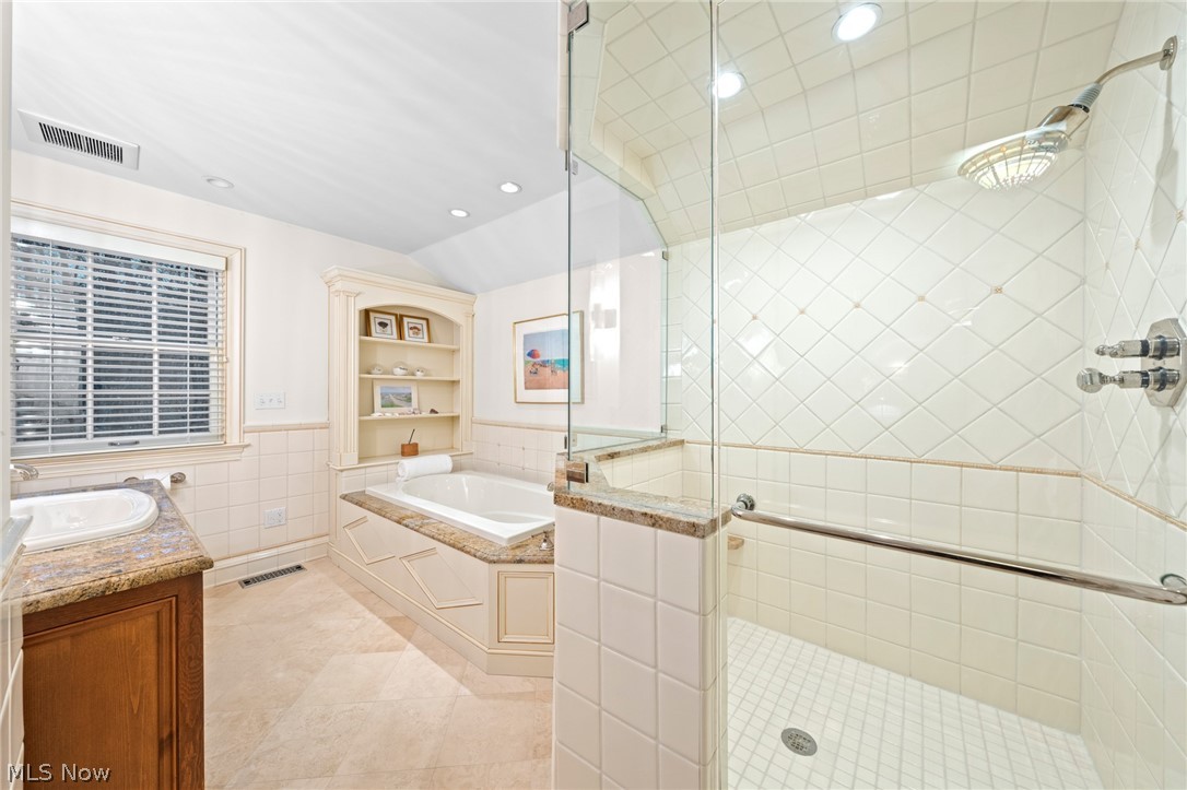 33285 Woodleigh Road Pepper Pike OH 44124