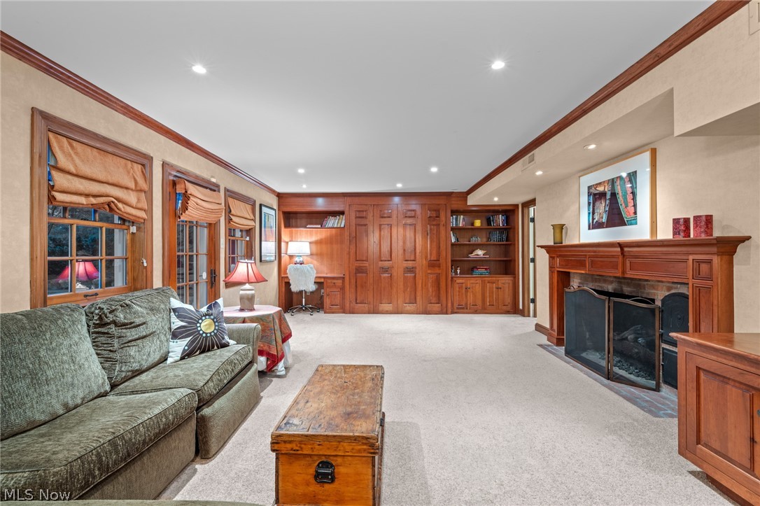 33285 Woodleigh Road Pepper Pike OH 44124