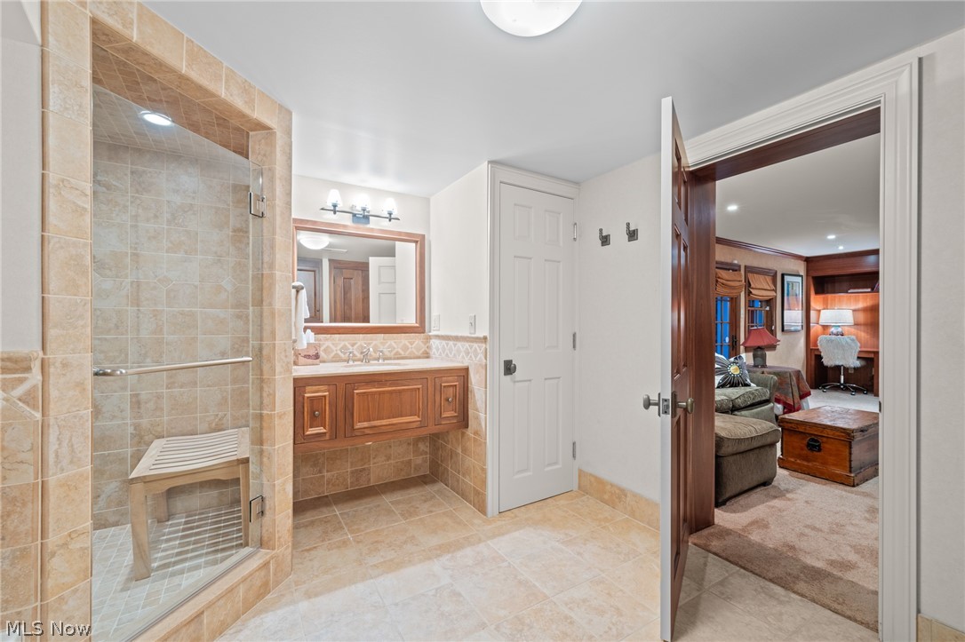 33285 Woodleigh Road Pepper Pike OH 44124