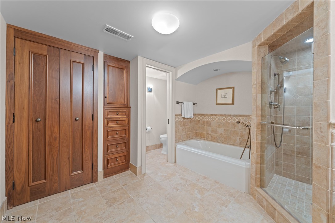 33285 Woodleigh Road Pepper Pike OH 44124