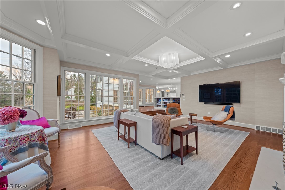 33285 Woodleigh Road Pepper Pike OH 44124