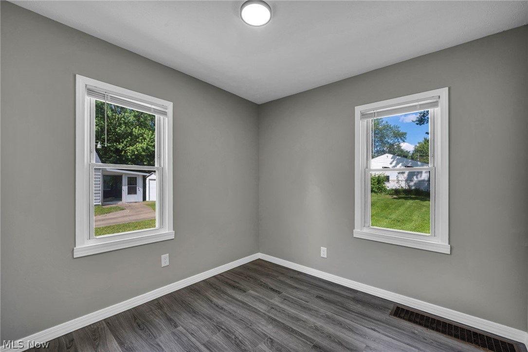 1291 Hardesty Boulevard Akron OH 44320