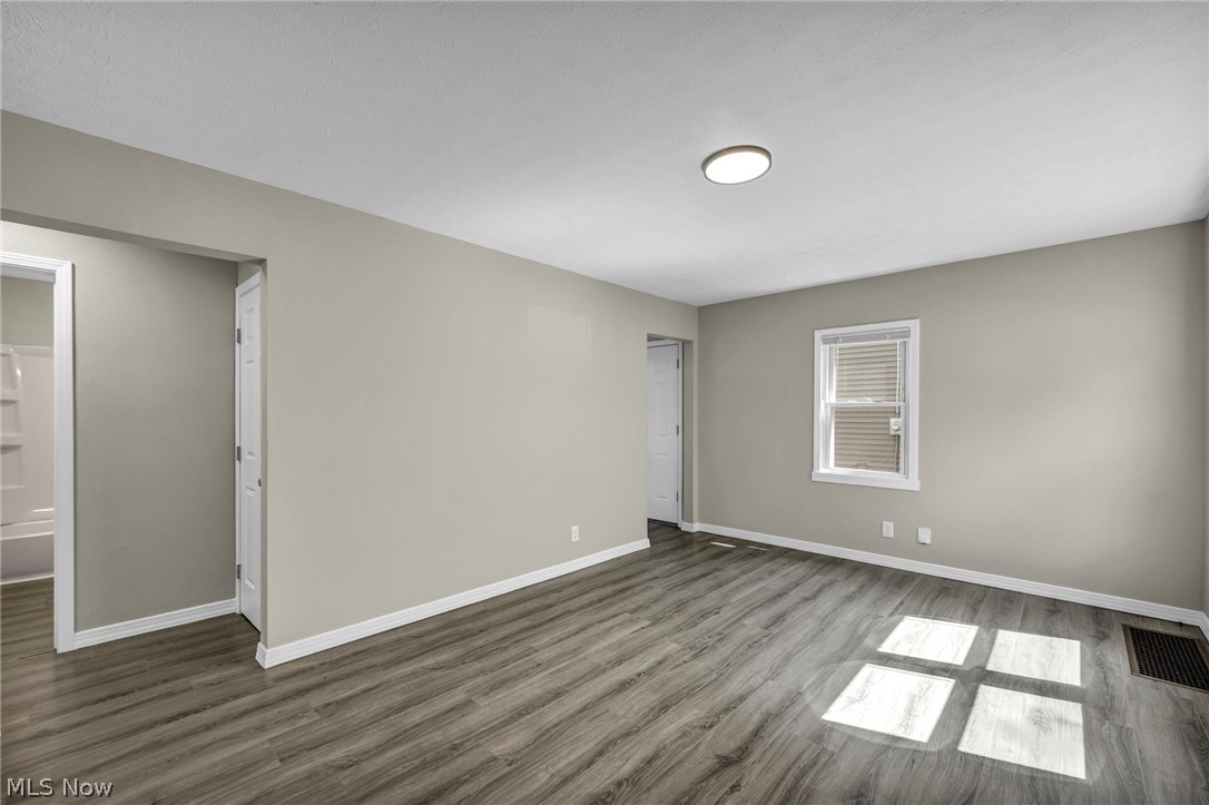 1291 Hardesty Boulevard Akron OH 44320