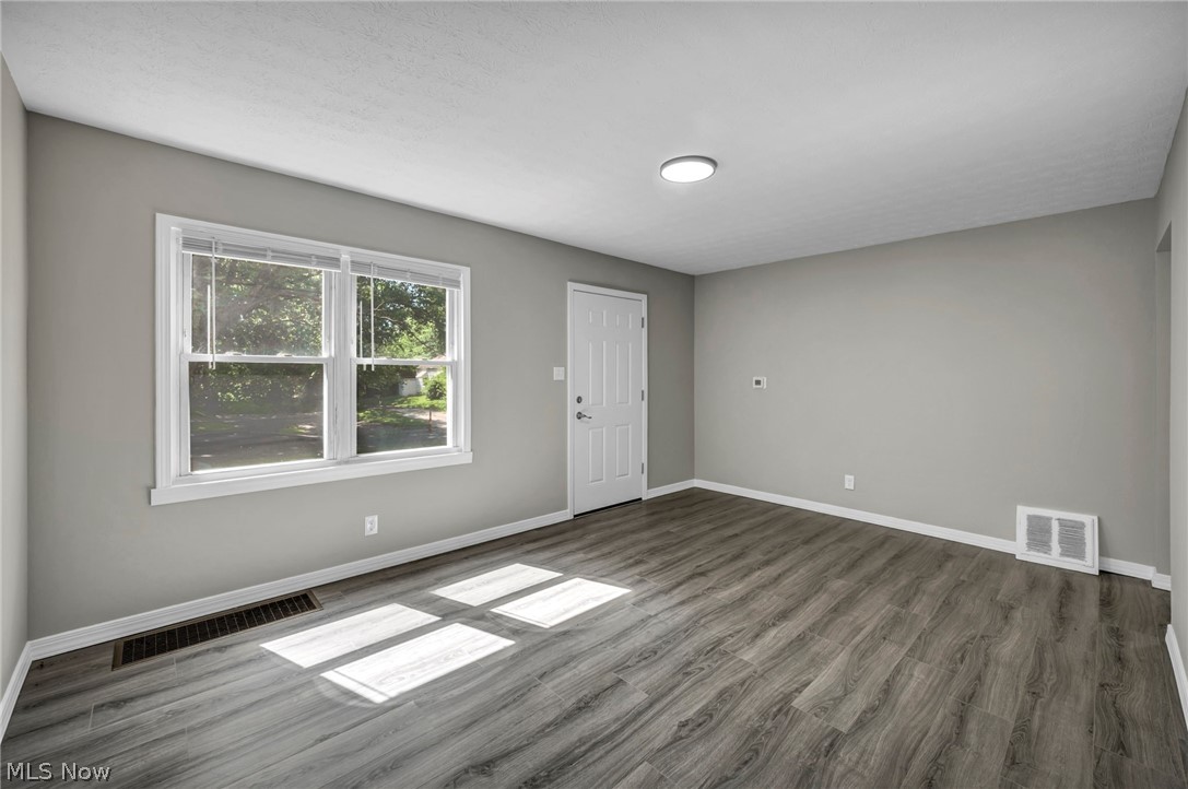 1291 Hardesty Boulevard Akron OH 44320