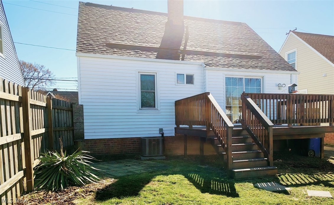 6308 Delora Avenue Brooklyn OH 44144