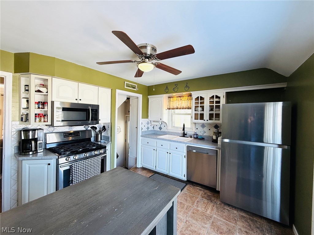 6308 Delora Avenue Brooklyn OH 44144