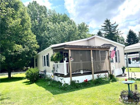 13 Cherokee Lane Creston OH 44217