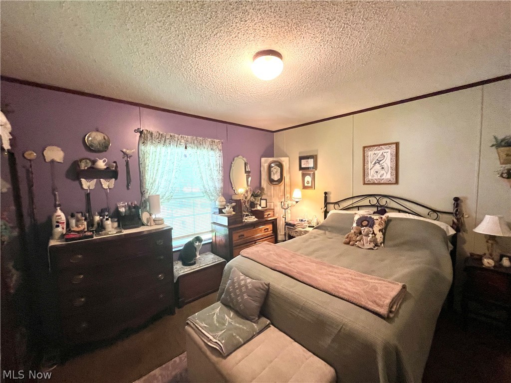13 Cherokee Lane Creston OH 44217