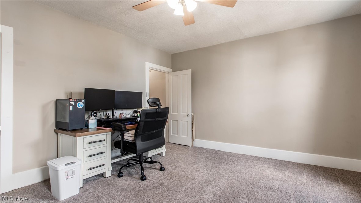 17 E Oak Street Newark OH 43055
