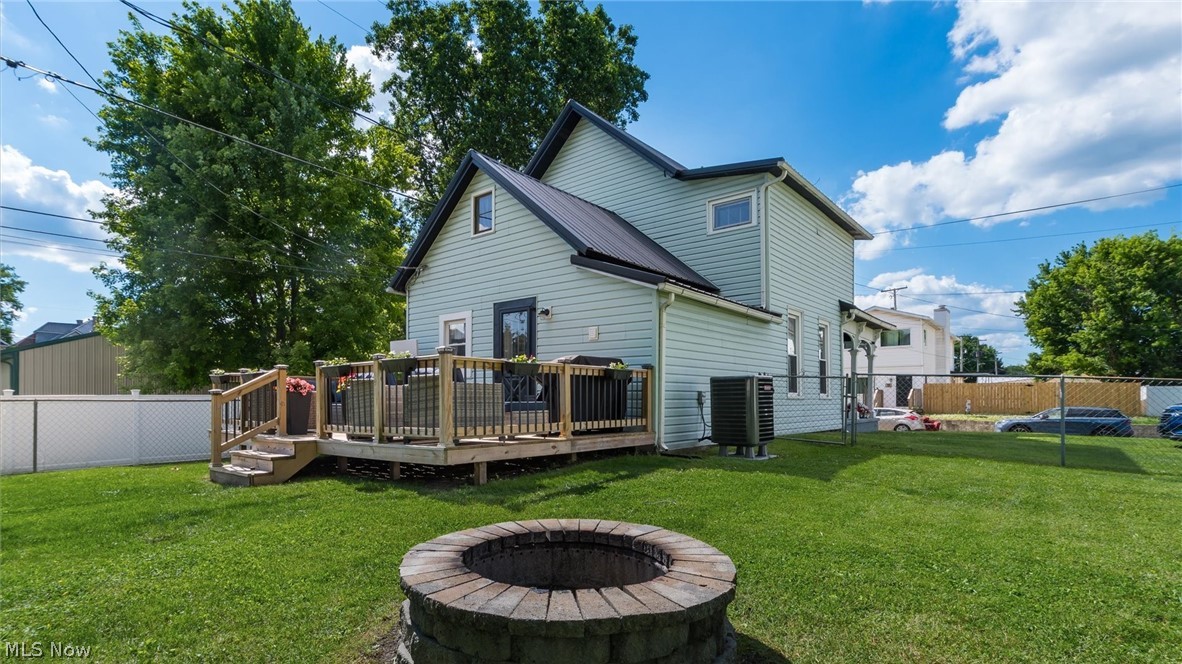 17 E Oak Street Newark OH 43055