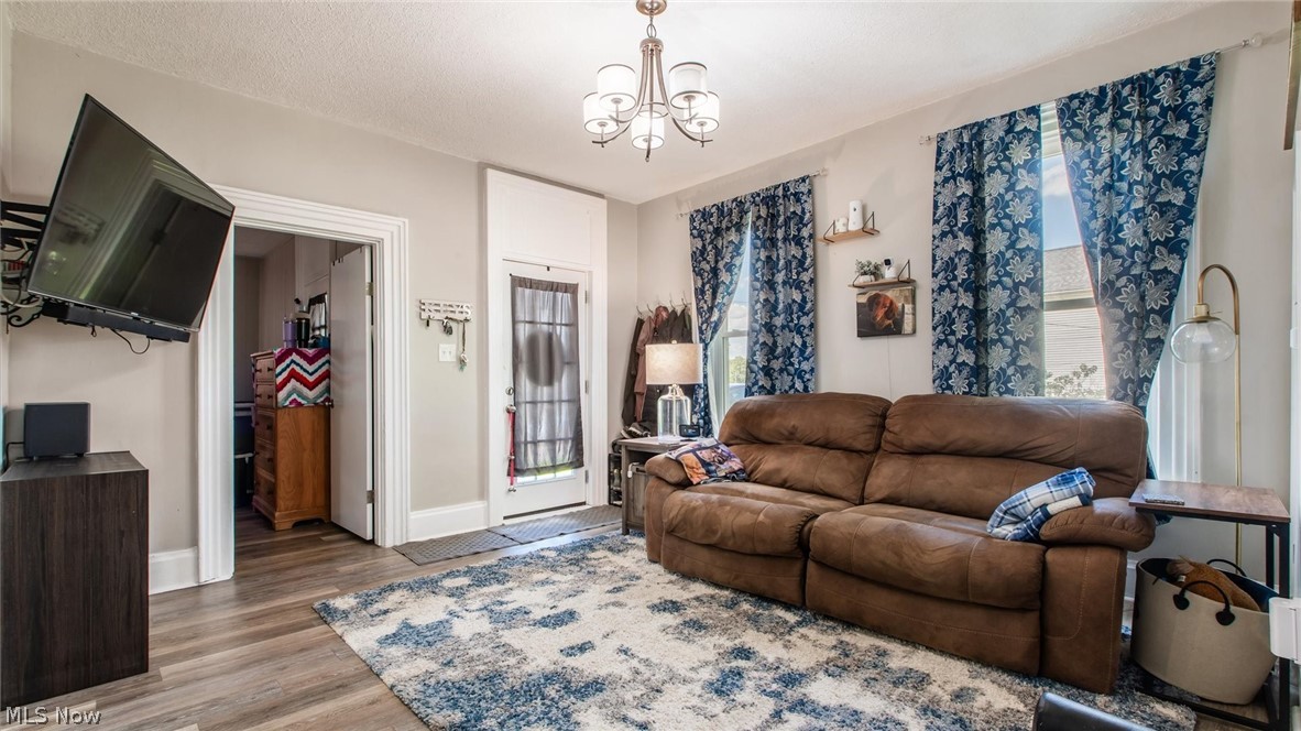 17 E Oak Street Newark OH 43055