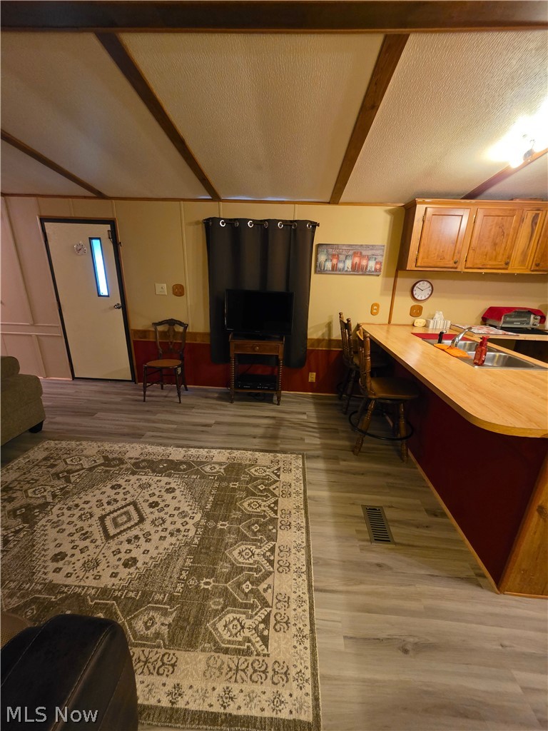 504 Main Street Pleasant City OH 43772