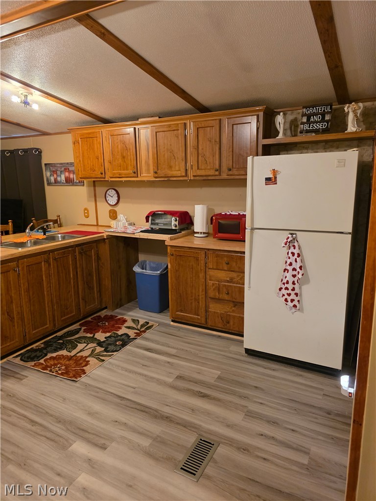 504 Main Street Pleasant City OH 43772