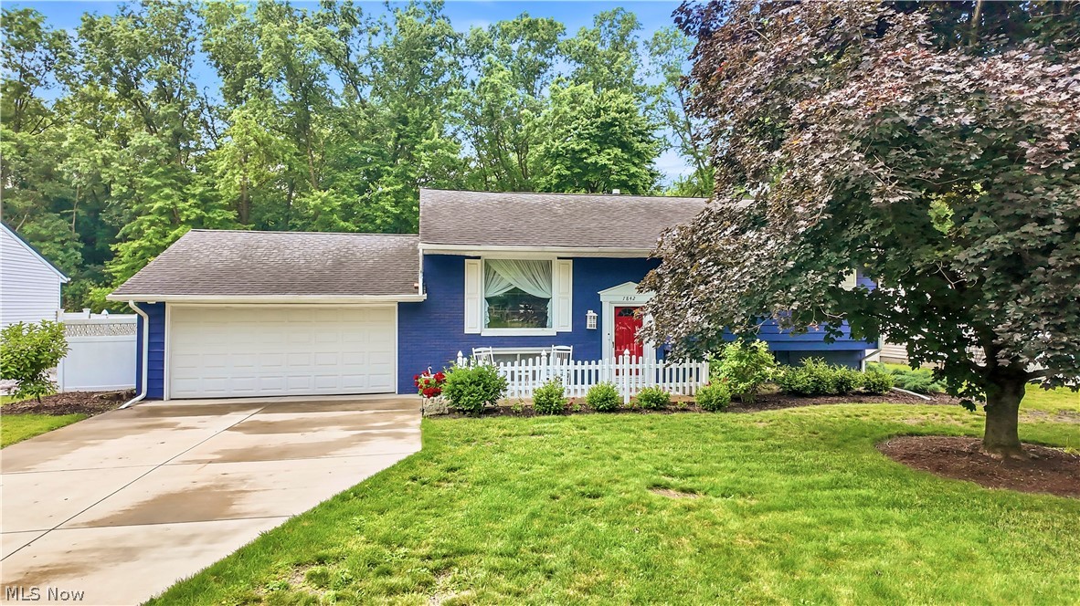 7842 Venice Heights Drive NE Warren OH 44484