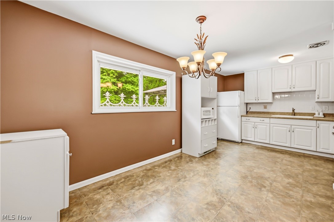 7842 Venice Heights Drive NE Warren OH 44484