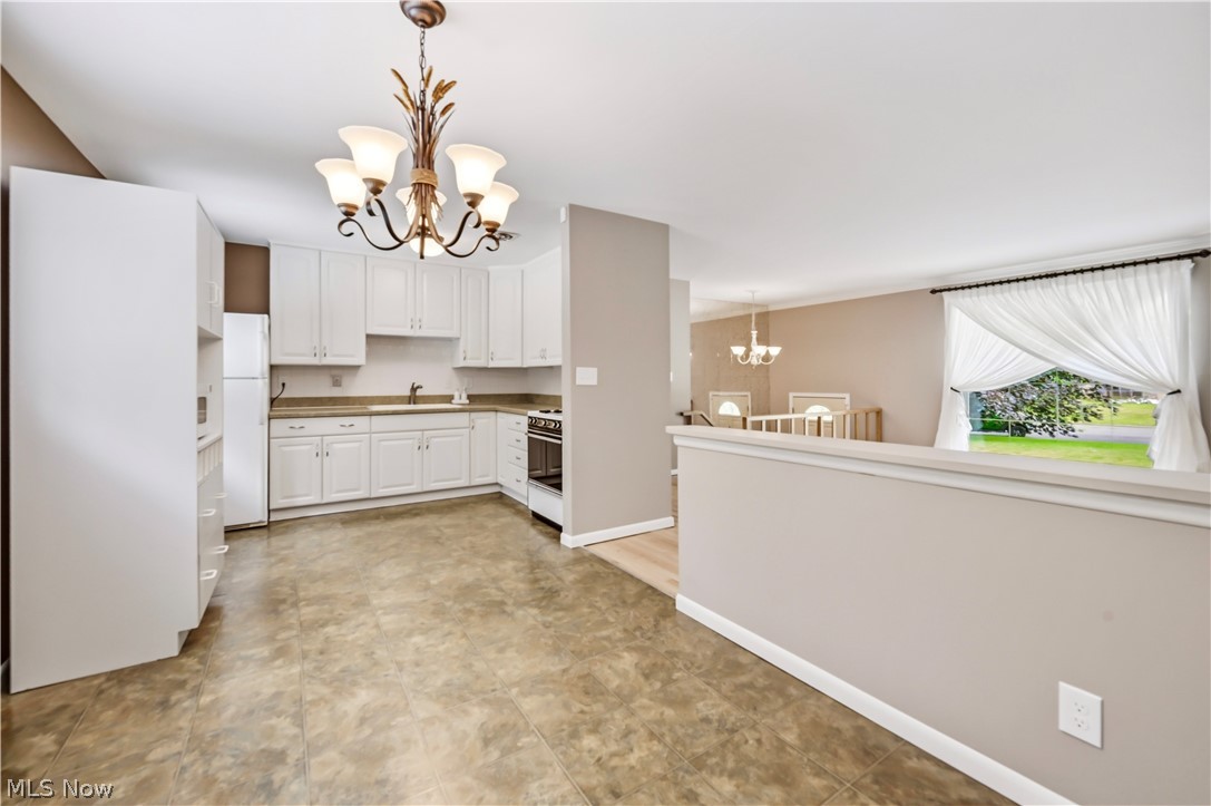 7842 Venice Heights Drive NE Warren OH 44484