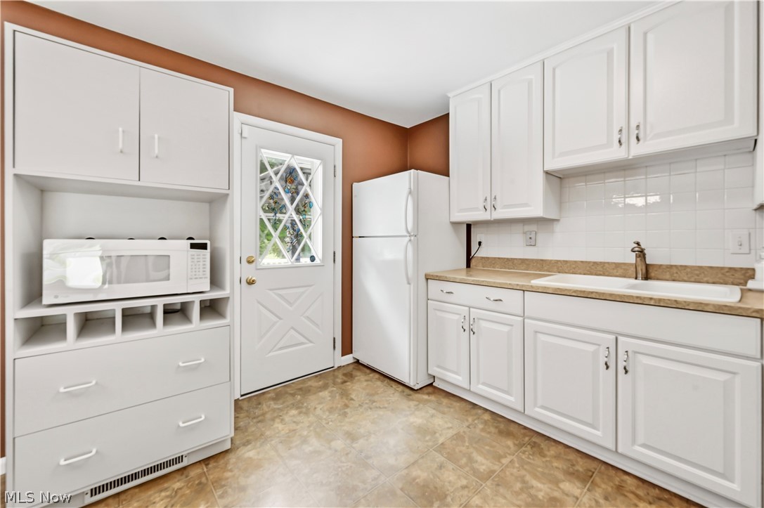 7842 Venice Heights Drive NE Warren OH 44484