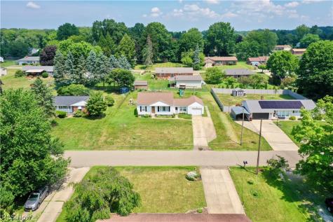 420 Stuart Street NW Massillon OH 44646