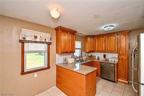 420 Stuart Street NW Massillon OH 44646