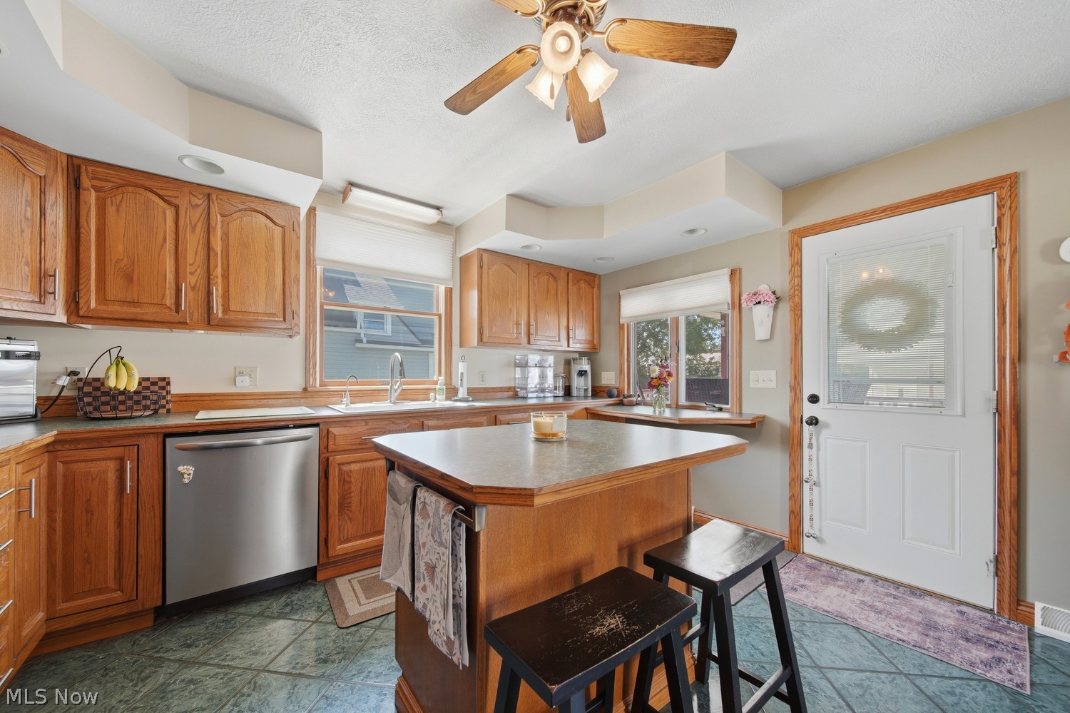 725 Bernard Street SW Massillon OH 44647