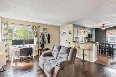 5627 Burns Road North Olmsted OH 44070
