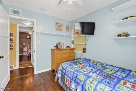 5627 Burns Road North Olmsted OH 44070