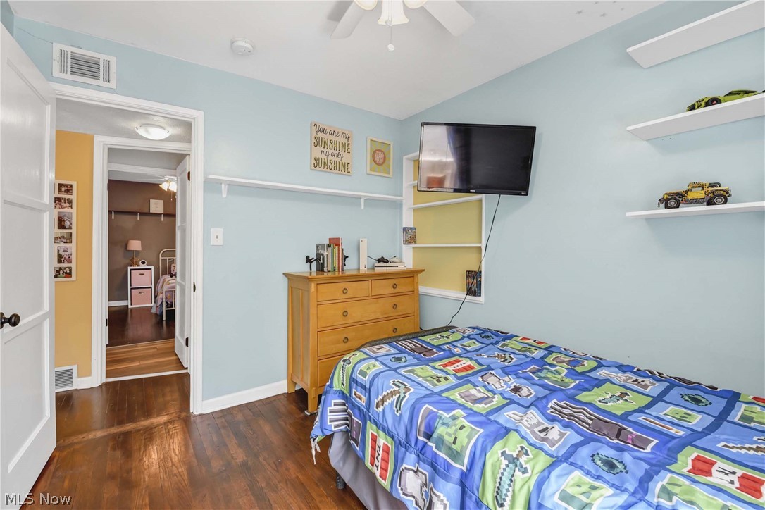 5627 Burns Road North Olmsted OH 44070