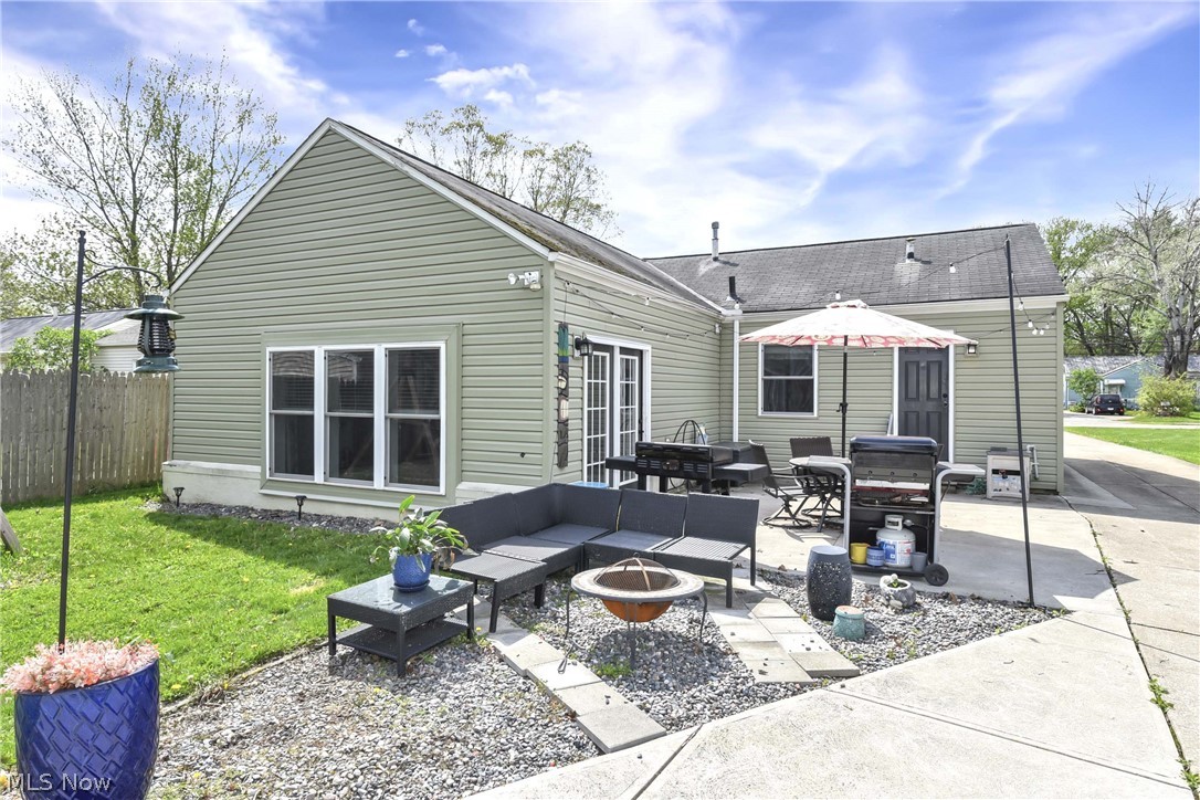 5627 Burns Road North Olmsted OH 44070