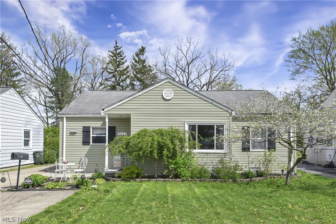 5627 Burns Road North Olmsted OH 44070