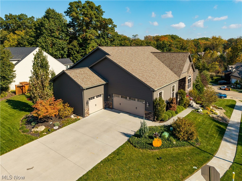 802 Shadow Creek Trail Amherst OH 44001