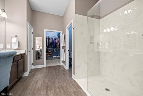802 Shadow Creek Trail Amherst OH 44001