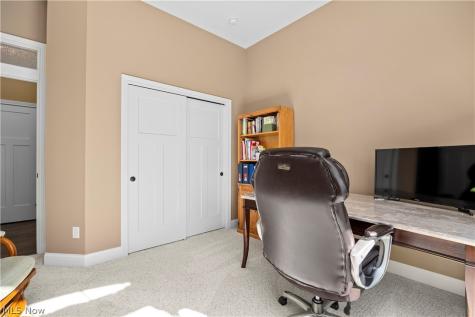 802 Shadow Creek Trail Amherst OH 44001