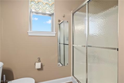 802 Shadow Creek Trail Amherst OH 44001