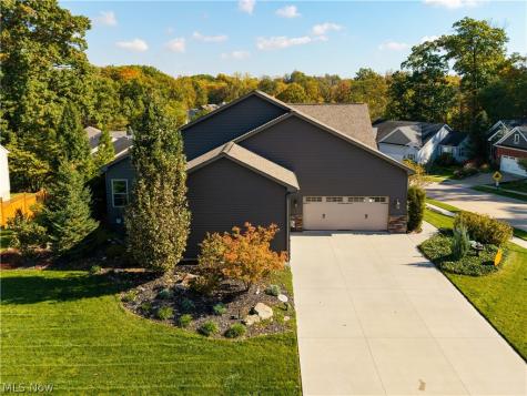 802 Shadow Creek Trail Amherst OH 44001