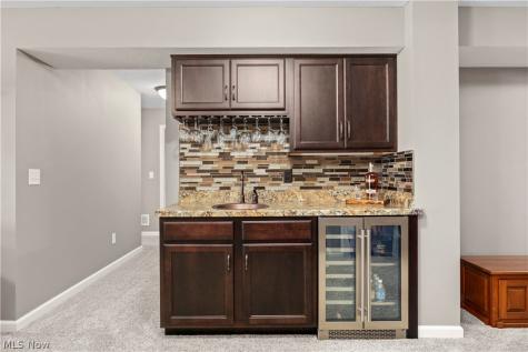 802 Shadow Creek Trail Amherst OH 44001