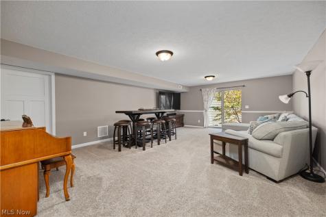 802 Shadow Creek Trail Amherst OH 44001