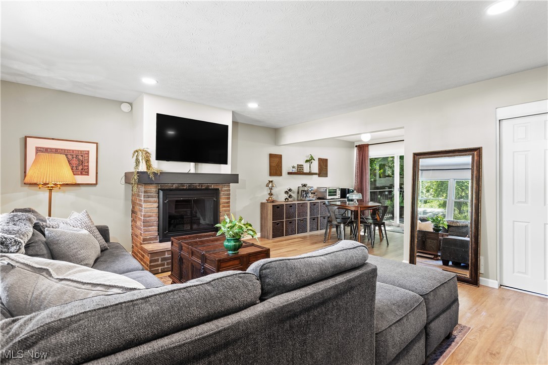 1029 Karen Drive Akron OH 44313