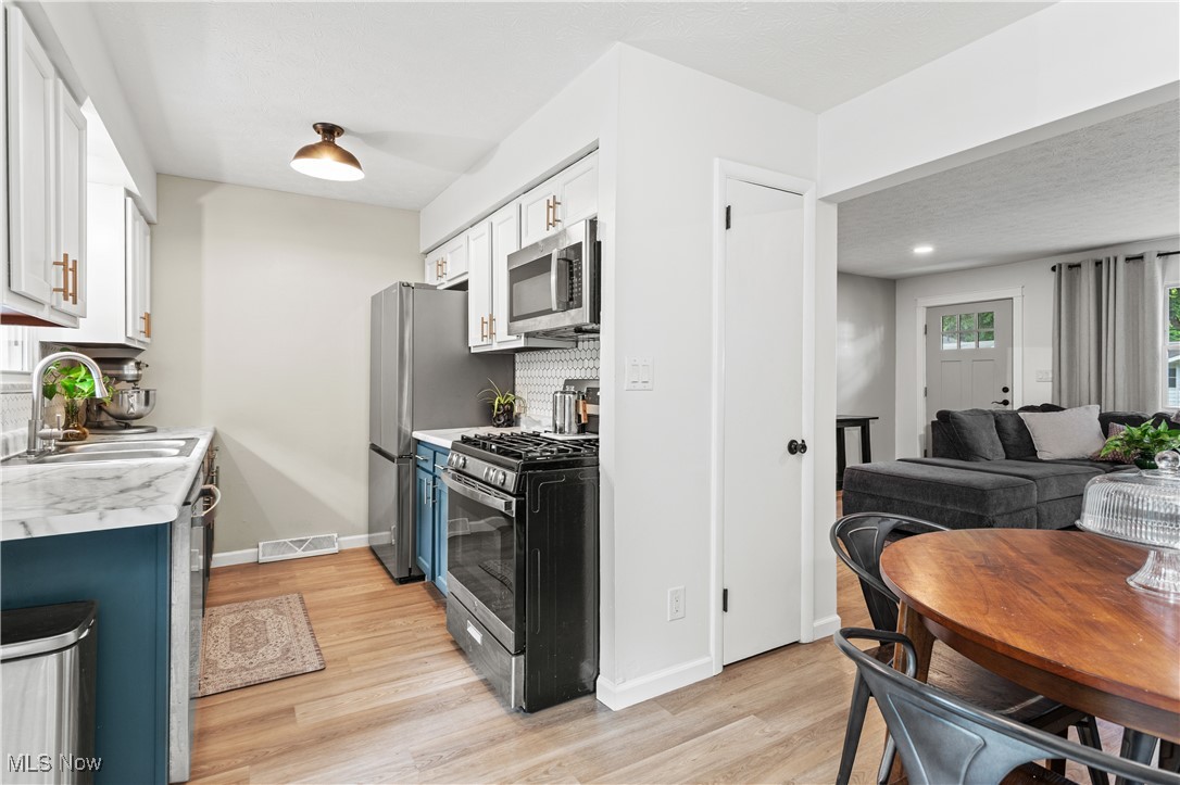 1029 Karen Drive Akron OH 44313