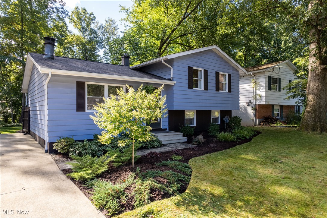 1029 Karen Drive Akron OH 44313