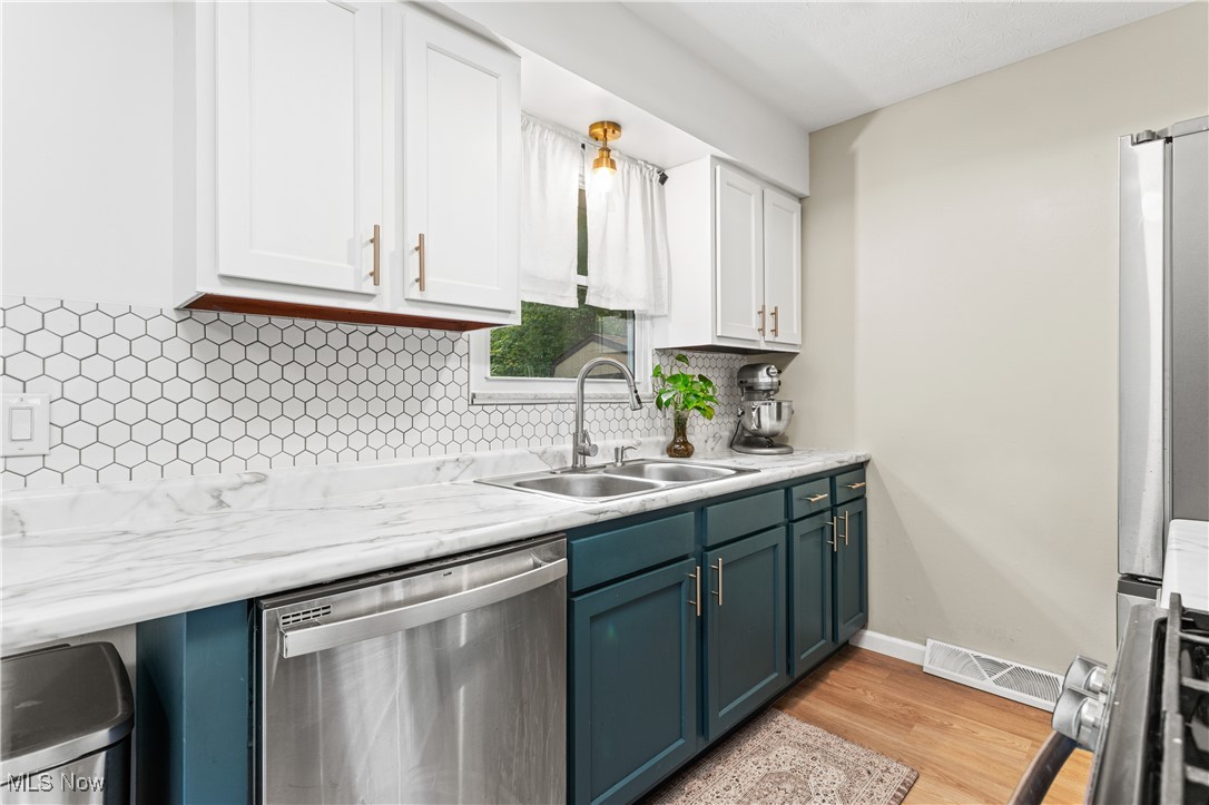 1029 Karen Drive Akron OH 44313