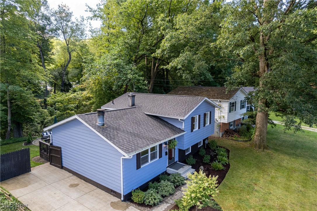 1029 Karen Drive Akron OH 44313