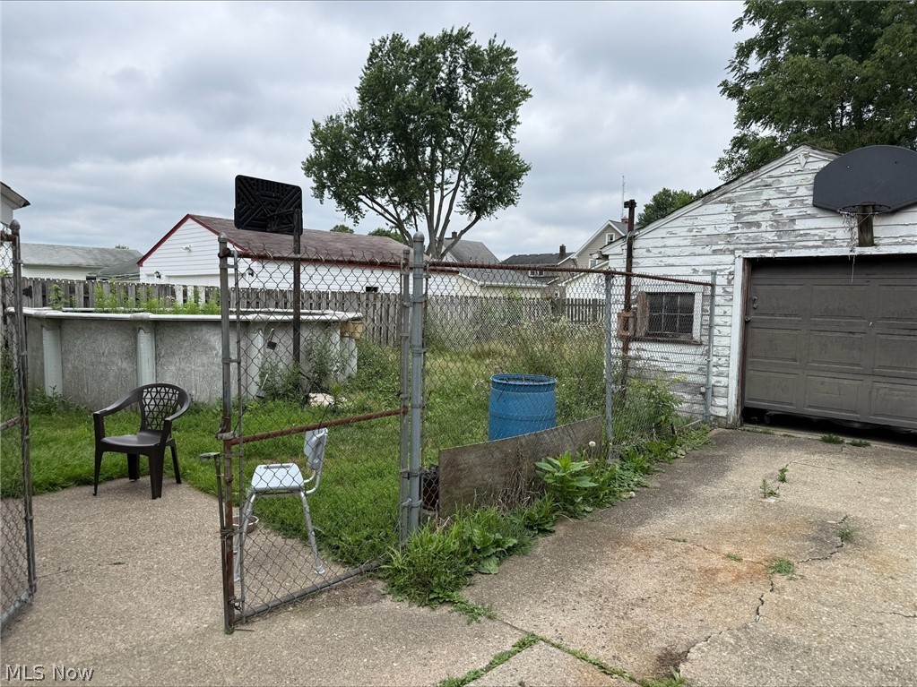 143 Wilson Street Struthers OH 44471