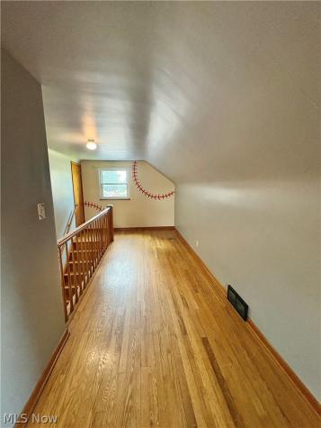 518 Vince Avenue NW Canton OH 44708