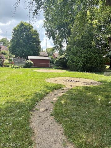 518 Vince Avenue NW Canton OH 44708