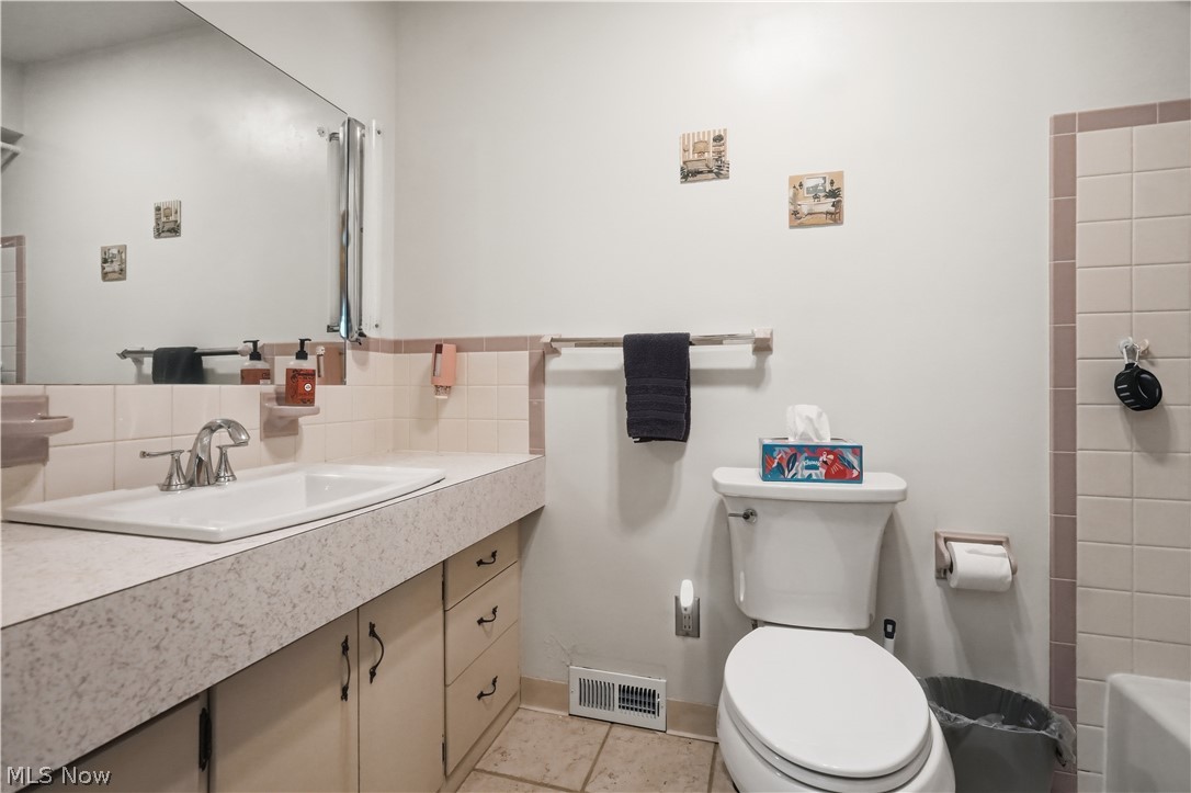 513 Steele Avenue Ashland OH 44805