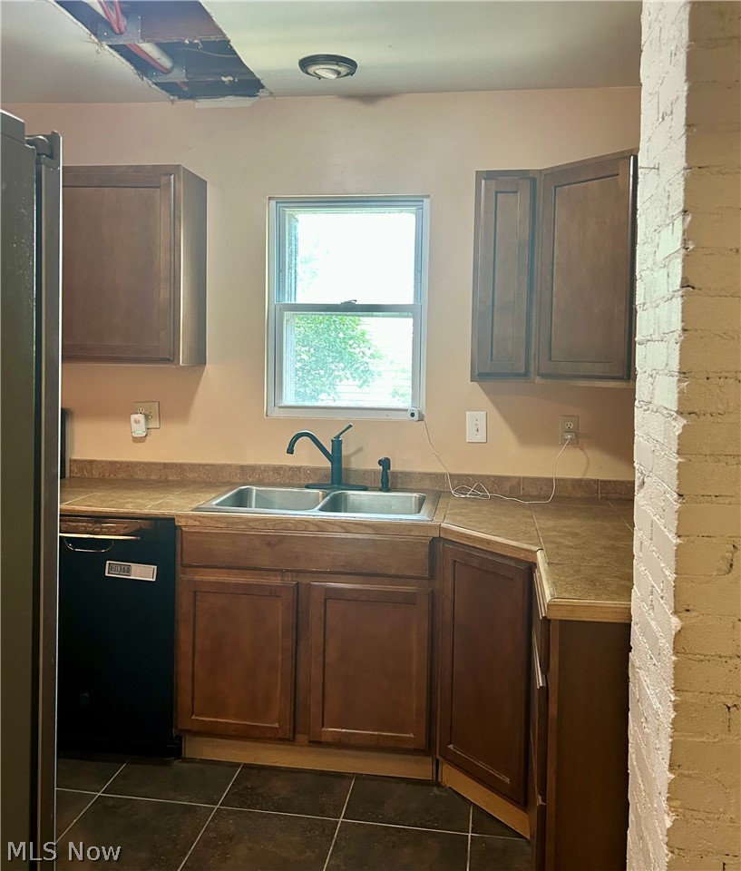 1498 Overlook Drive Akron OH 44314