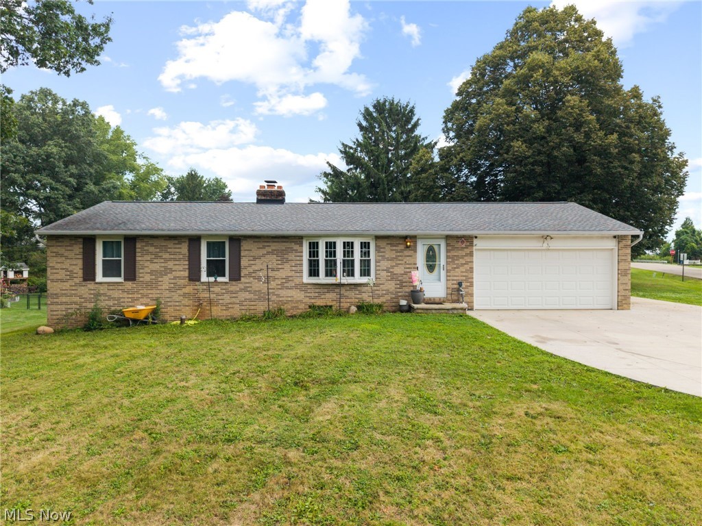 6641 Hillfield Street NW North Canton OH 44720