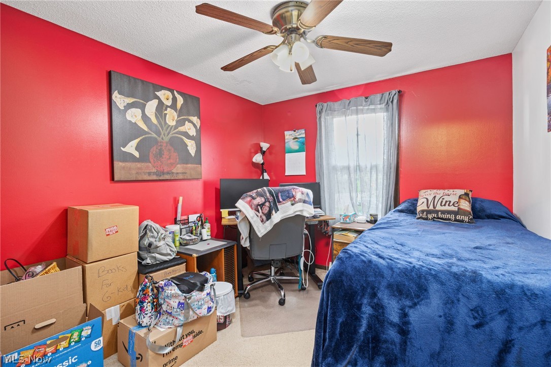 6641 Hillfield Street NW North Canton OH 44720
