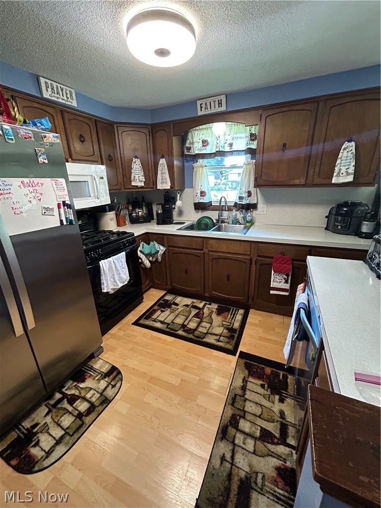 6641 Hillfield Street NW North Canton OH 44720