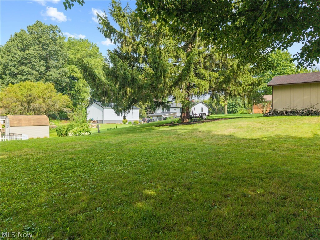 6641 Hillfield Street NW North Canton OH 44720